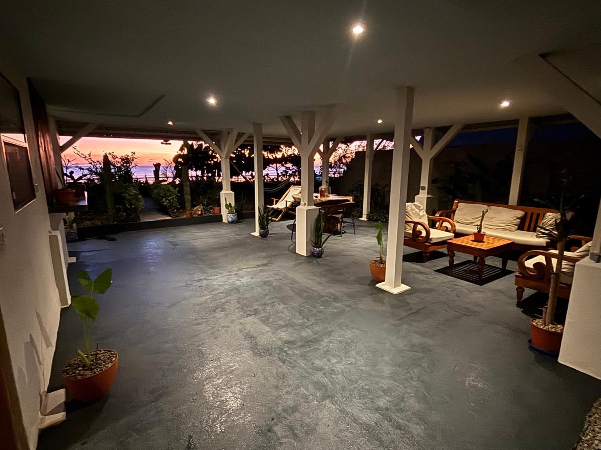 Stella Mar Oceanfront Hotel Popoyo Exterior photo